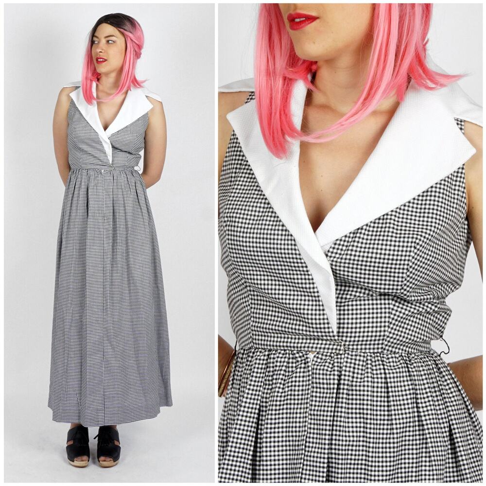 Vintage 1970s Sleeveless Black & White Gingham Maxi Dress w Big 
Collar | Small